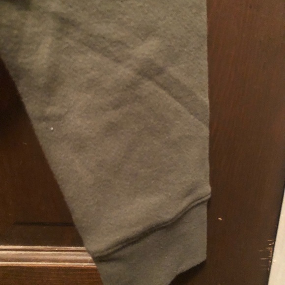 Womens Size XS Wild Fable Cutoff Pull-Over Green Olive Hoodie Sweatshirt (NEW) - Picture 5 of 7